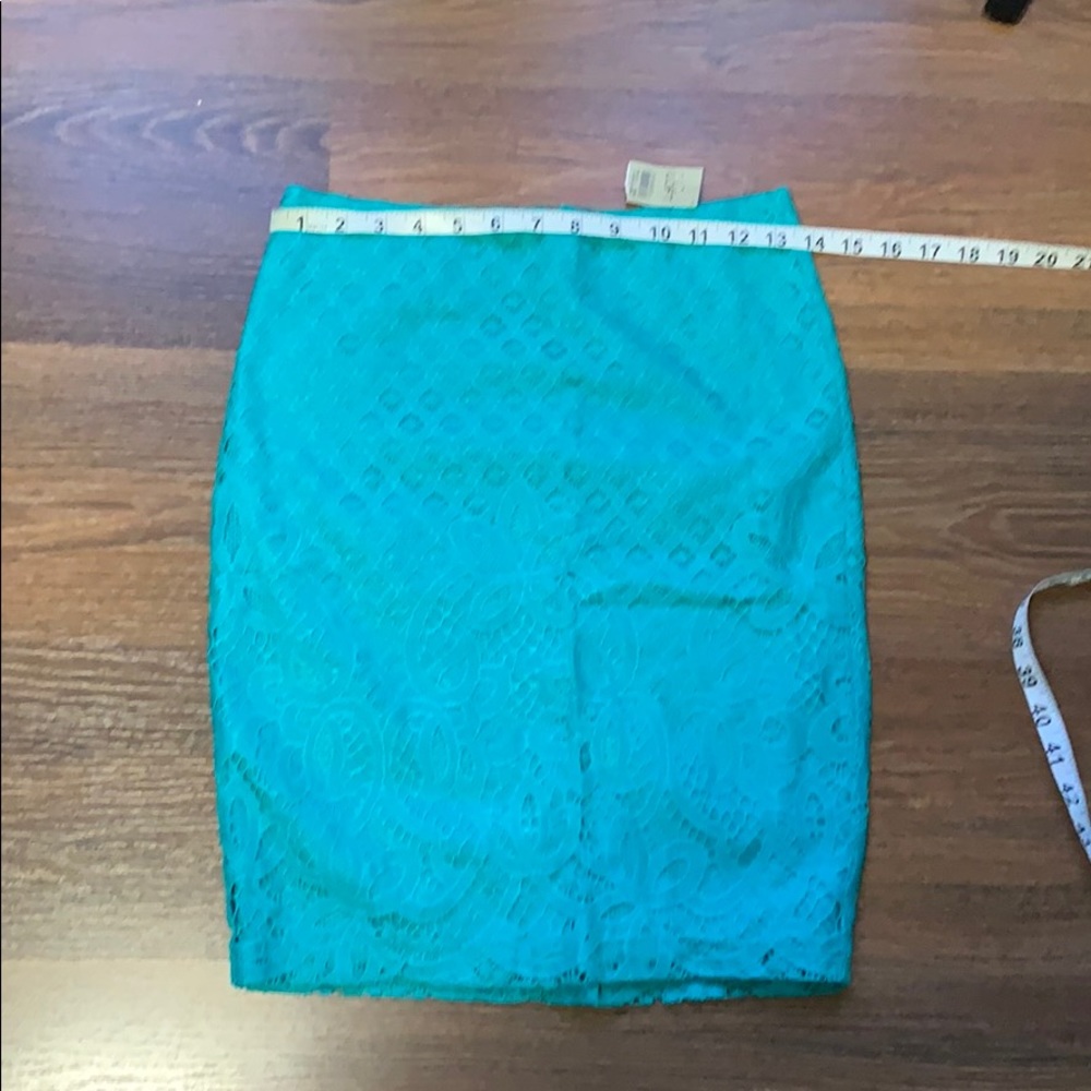New Ann Taylor Loft turquoise lace a skirt sz 00p